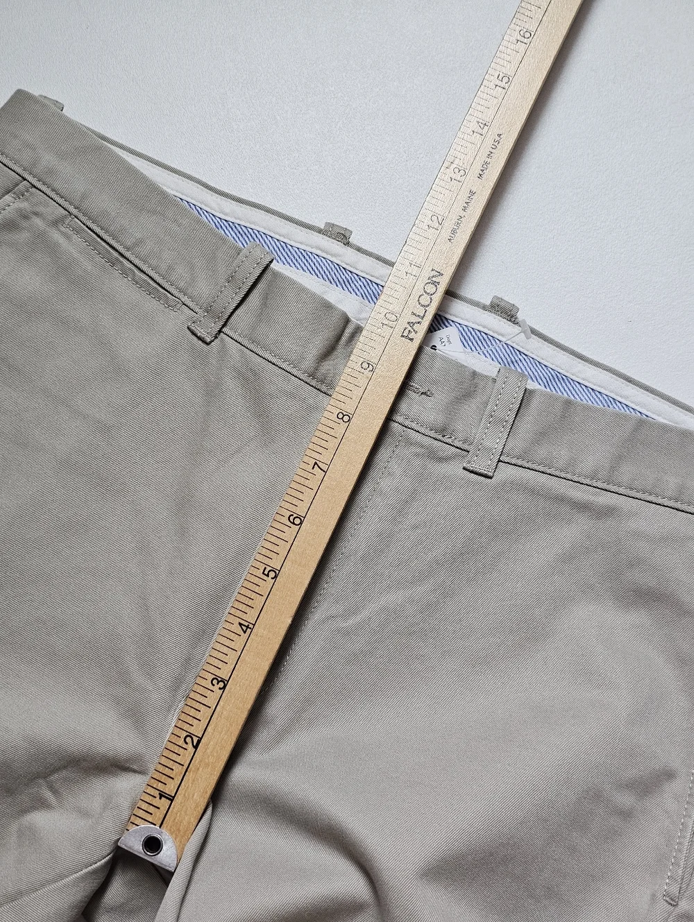 J.Crew Essential 484 Slim Fit Khaki Chino Pants Men 32x31 Cotton NWT Khaki Beige